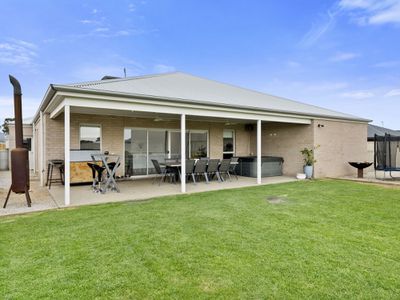 86 Bruton Street, Tocumwal