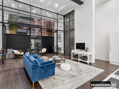 4 / 82 King Street, Perth