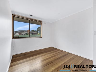 6 Plato Crescent, Wheelers Hill