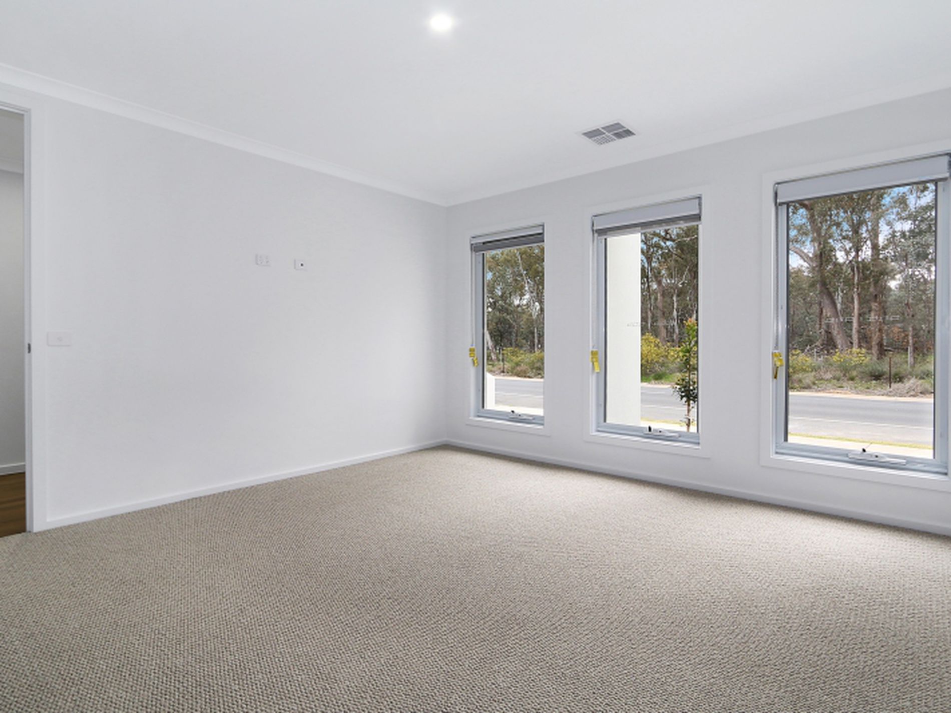 13 AXFORD BOULEVARD, Wodonga