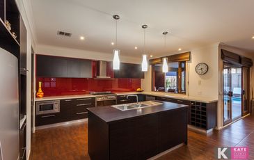11 Marbelia Drive, Berwick