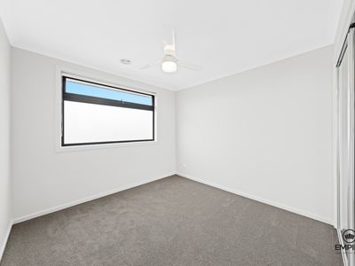 25 Darwinia Avenue, Clyde