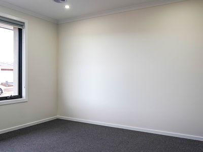 104 Buckingham Boulevard, Strathtulloh