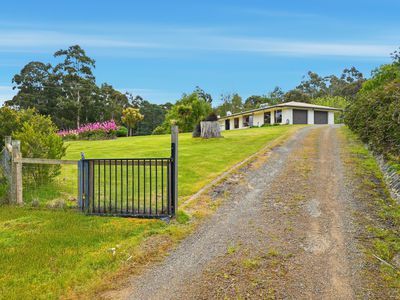 222 Cygnet Coast Road, Lymington