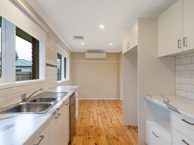 1 / 9 Macmeikan Street, Whittlesea