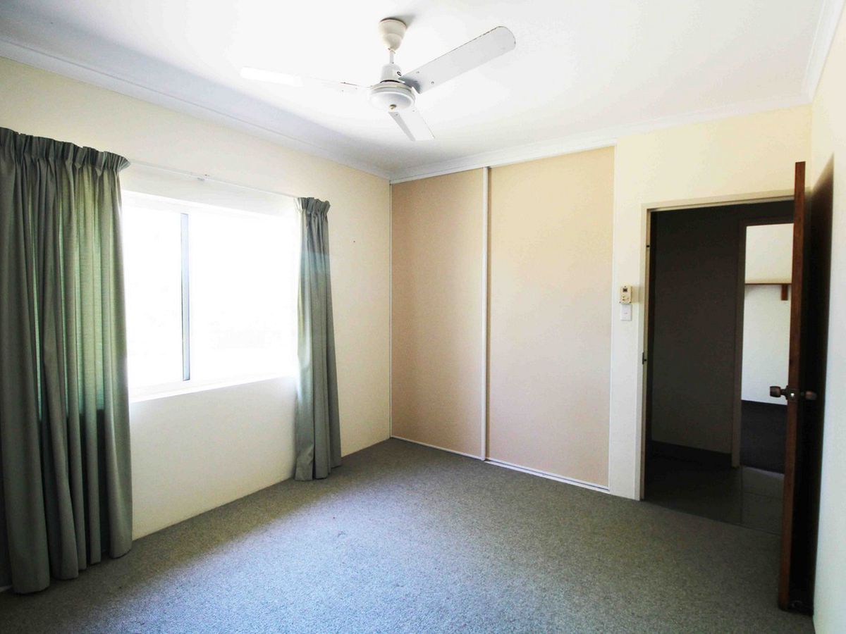 3 WADLEY CLOSE, Atherton