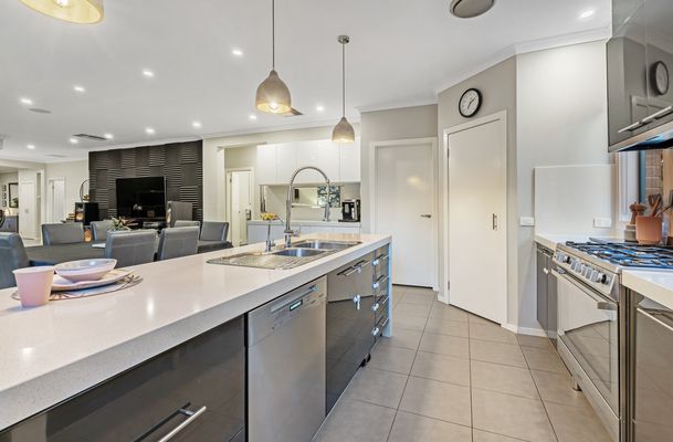 9 Highbury Circuit, Craigieburn