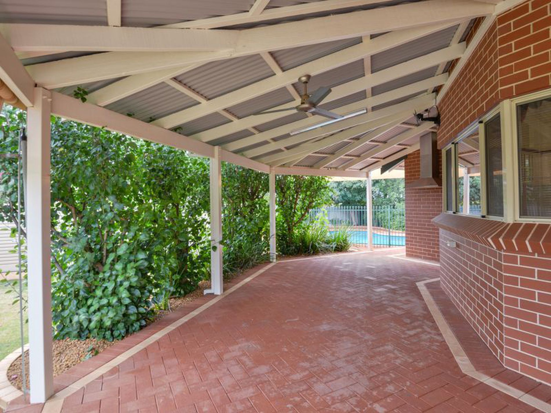 46 Chapman Drive, Somerville