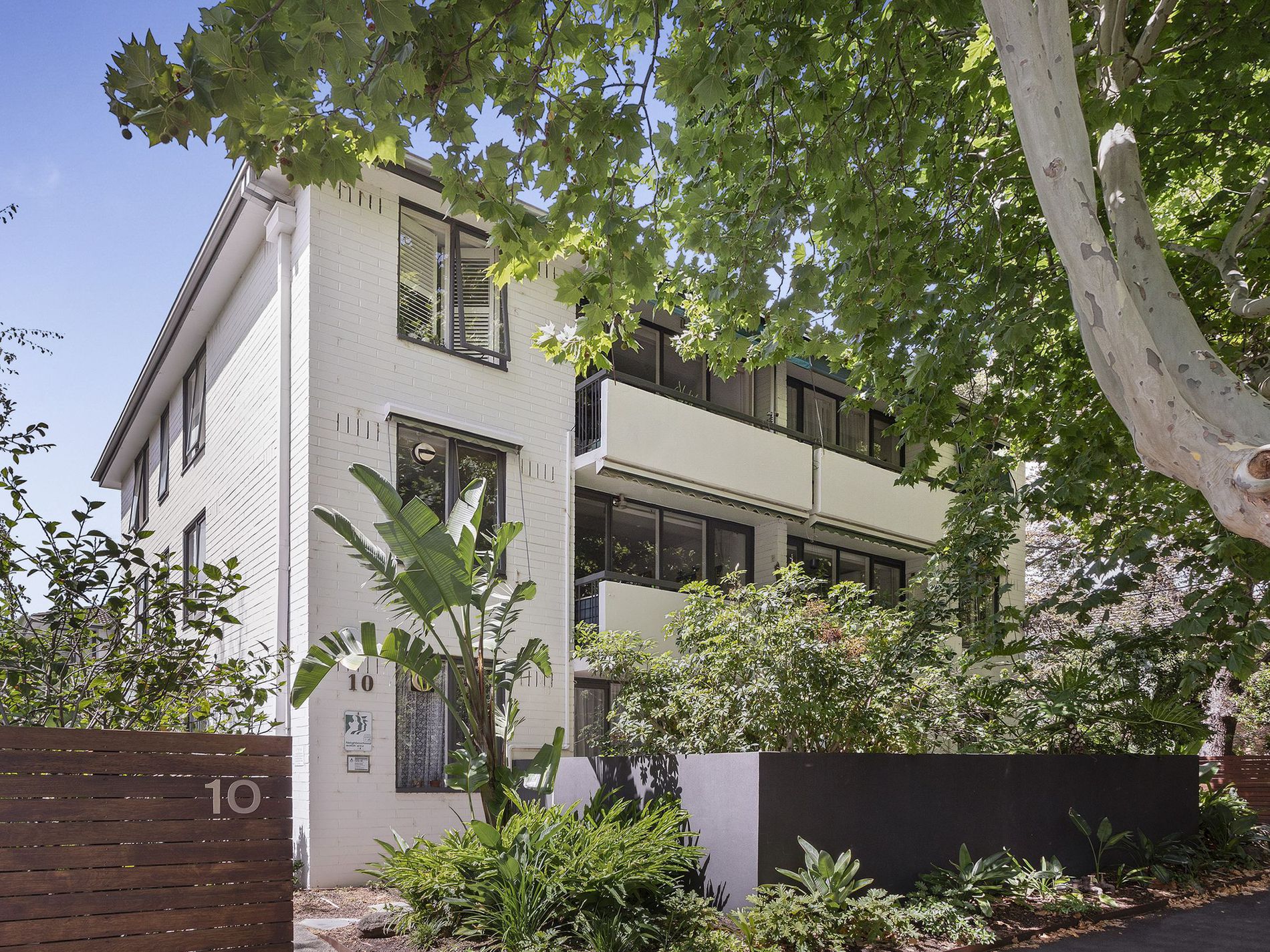 14/10 Cromwell Road, South Yarra