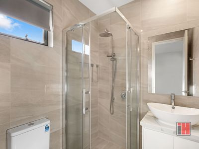 2 / 4 Fortune Street, Box Hill North