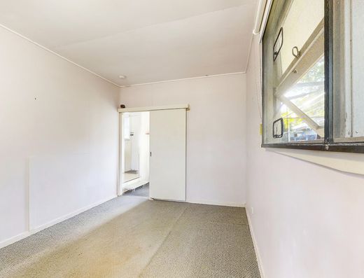 Water Views from the Block, Exceptional Shed Space & Endless Potential image 13