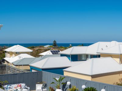 15 Seaside Avenue, Yanchep