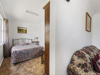 8 Lake Conjola Entrance Road, Lake Conjola