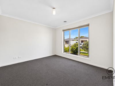 21 Shoveler Street, Clyde North
