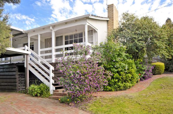 25 Pascoe Street, Westmeadows