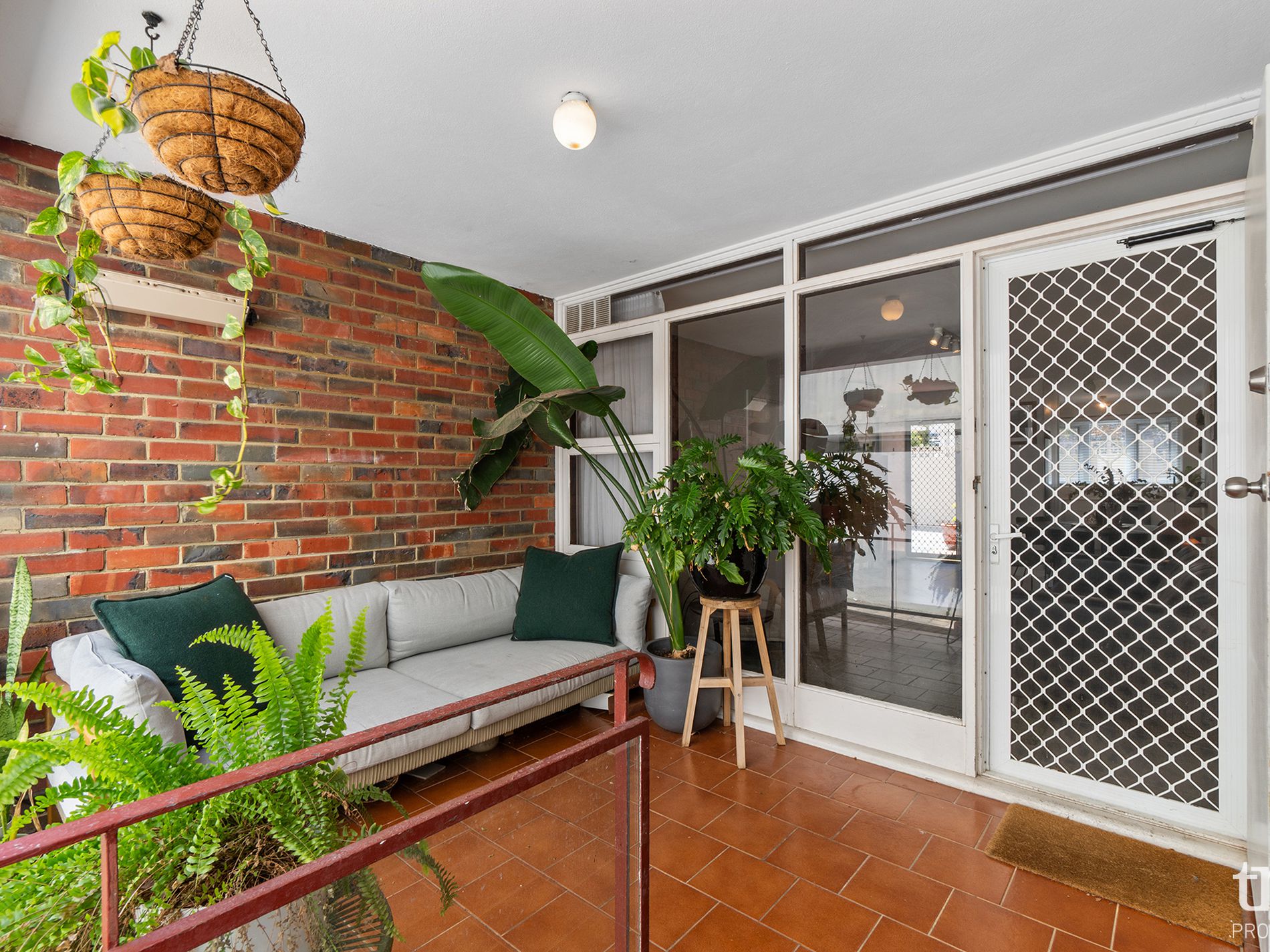 6 / 93 Stirling Highway, Nedlands
