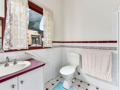 19 Chambers Street, Beachport