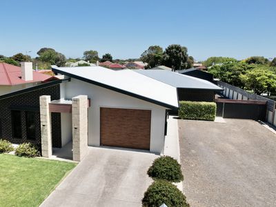 47 Adelaide Road, Millicent