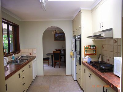 547 Spurrway Drive, Albury