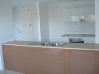 22 / 11 Portia Street, Kingston