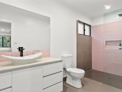 26-28 Evergreen Street, Clifton Beach