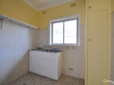 21 Bennett, Dubbo