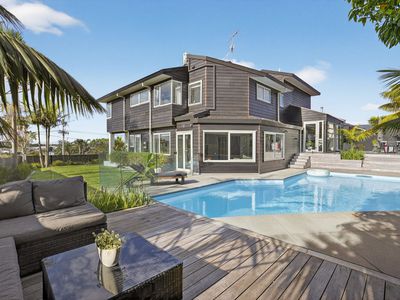 556 Beach Road, Rothesay Bay