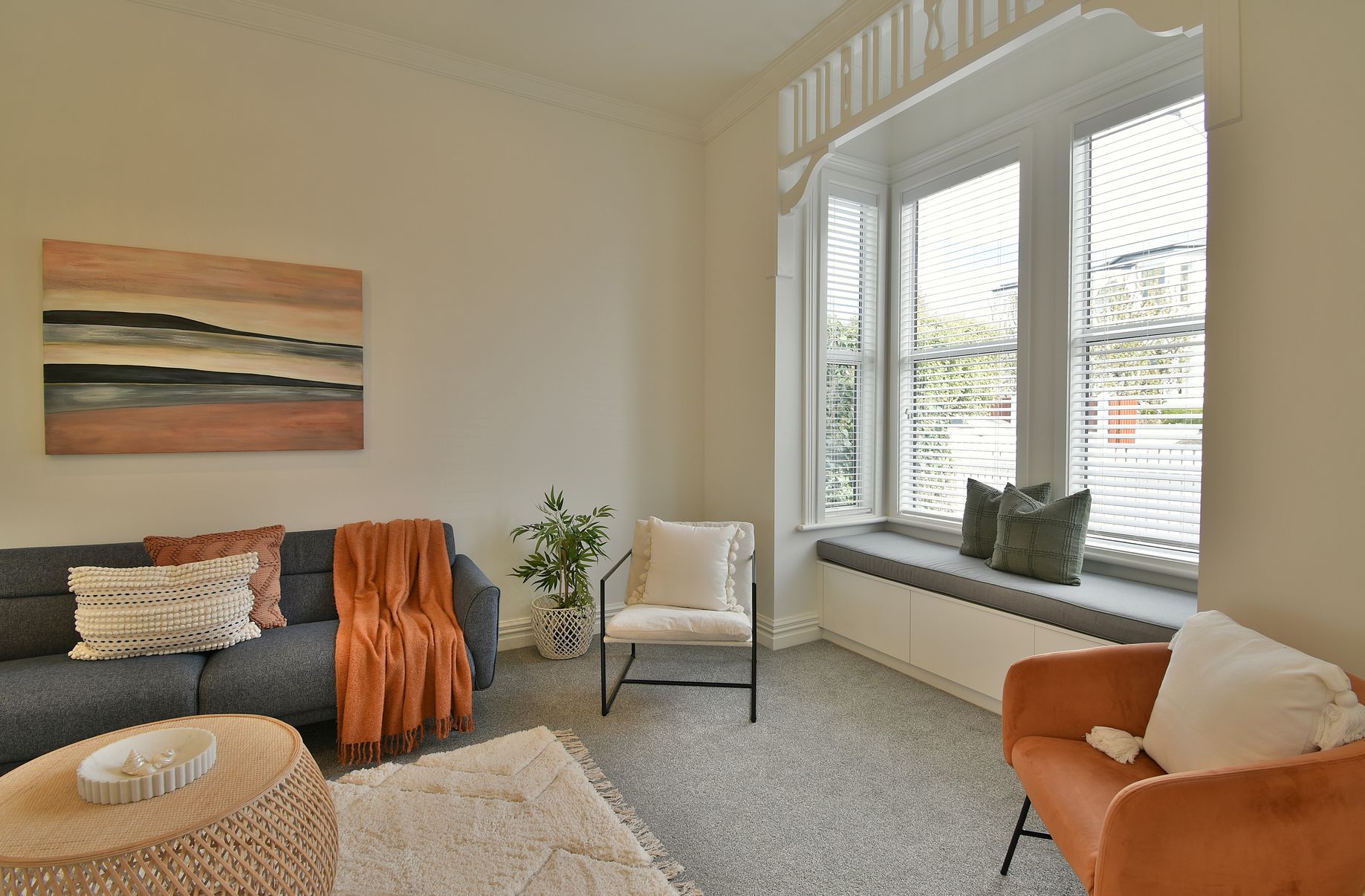 38 Highgate, Belleknowes