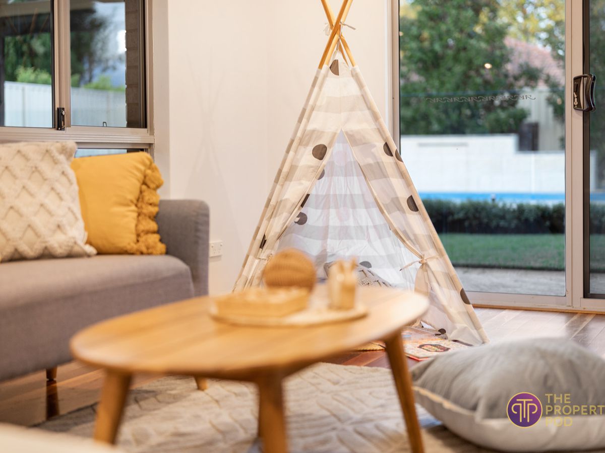 15 Karri Avenue, Canning Vale