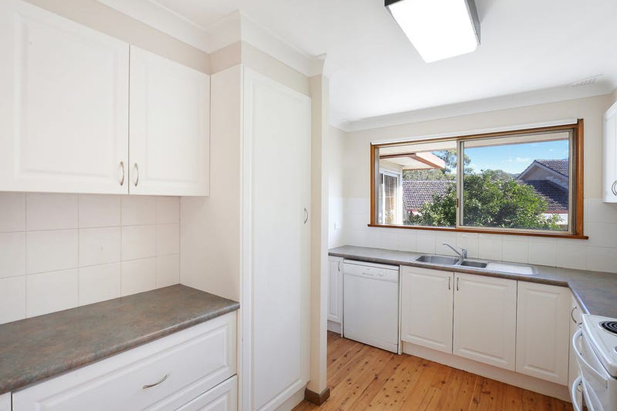 2 Della Close, Narara
