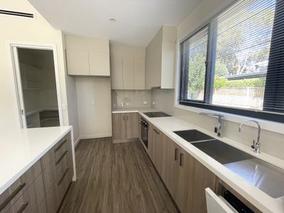 6B Davies Street, Mansfield