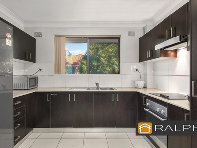 10 / 20 Fairmount Street, Lakemba