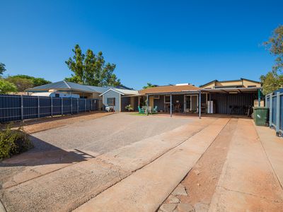 2 Draper Place, South Hedland