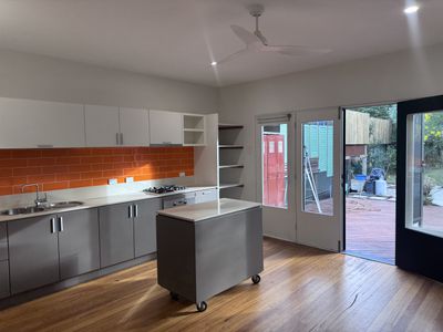 55 Anglers Parade, Fishermans Paradise