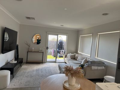 40 Troups Creek Promenade, Narre Warren