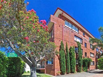 18 / 31 Bourke Street, Wollongong