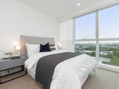 M1106 / 188 Macaulay Road, North Melbourne