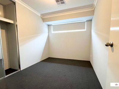 30 Siesta Way, Madora Bay