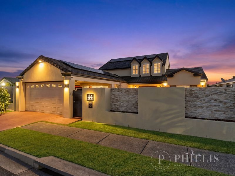 44 Oxley Drive, Paradise Point