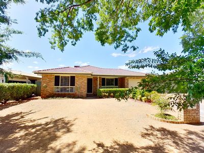 6 Lancaster Park Place, Dubbo