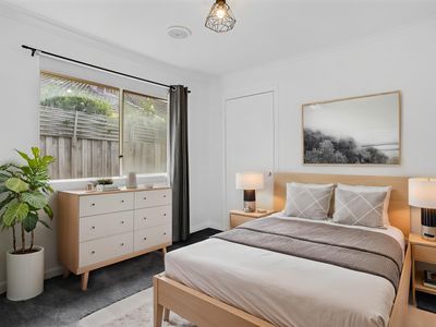 8 Buckingham Pl, Frankston South