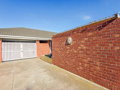 12 Delmont Street, Werribee
