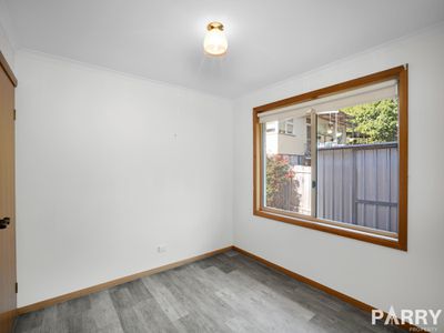 2 / 30 Pomona Road, Trevallyn