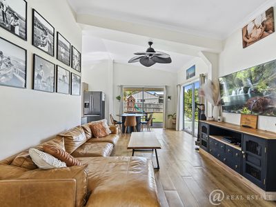 101 Clayton Road, Lammermoor