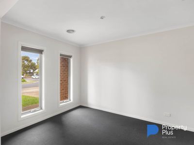 81 Greenfield Drive, Epsom