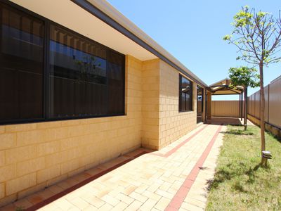 11 Arniston Way, Darch