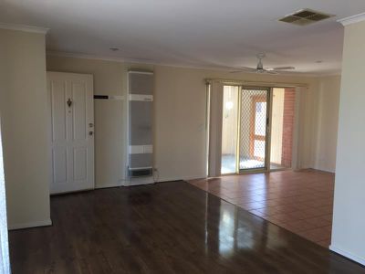 30 Provence Grove, Hoppers Crossing