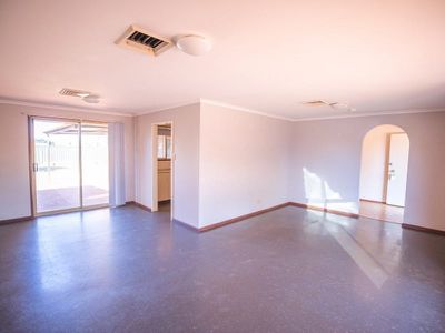 3 Bondini Drive, Newman