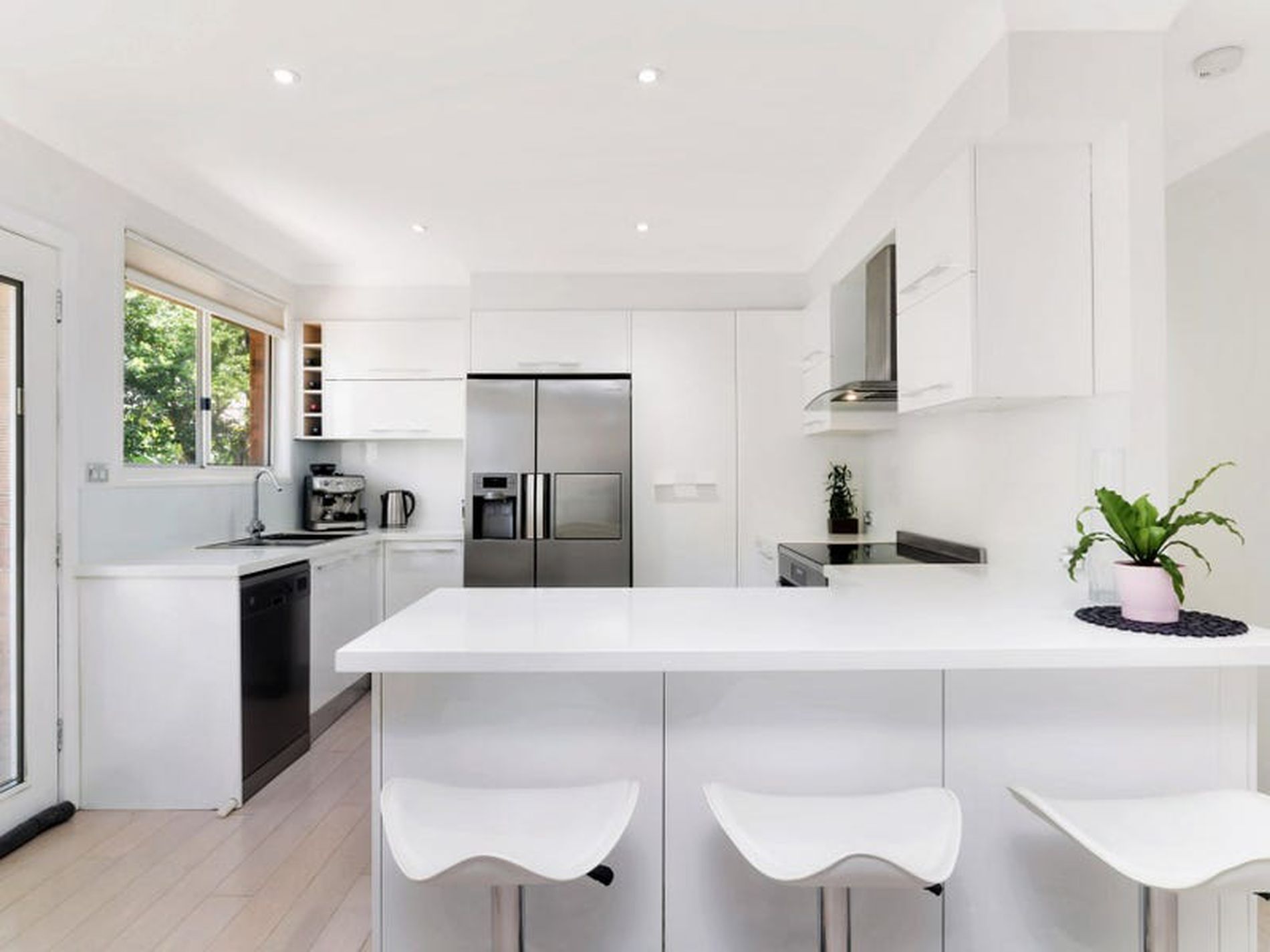 2 / 22 Horner Avenue, Mascot