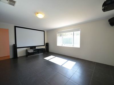 33 Norbury Way, Langford